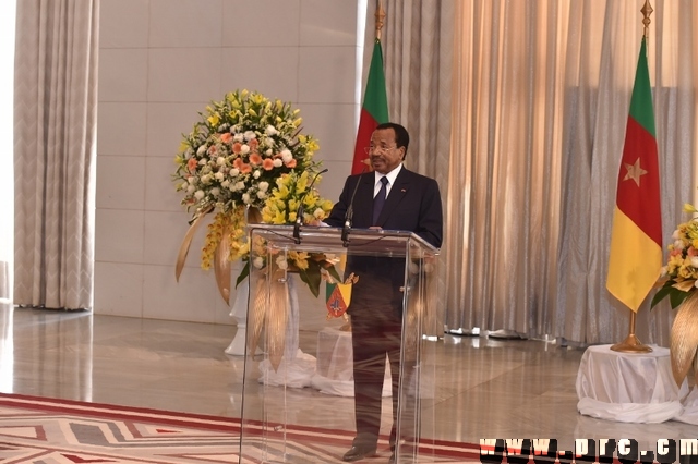 Presentation ceremony of New Year 2016 wishes to the Head of State (14)
