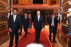 Visite au Cameroun de M. Laurent Fabius, Ministre Français des Affaires Etrangères et du Développement International (10)