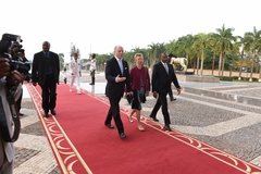 Visite au Cameroun de M. Laurent Fabius, Ministre Français des Affaires Etrangères et du Développement International