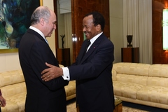 Visite au Cameroun de M. Laurent Fabius, Ministre Français des Affaires Etrangères et du Développement International (3)