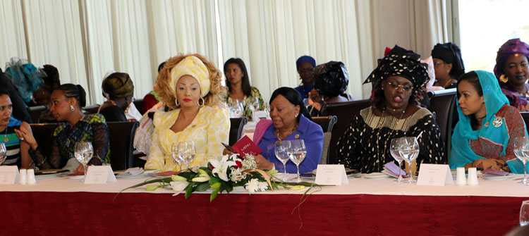 La Première Dame au Sommet de la Francophonie à Dakar