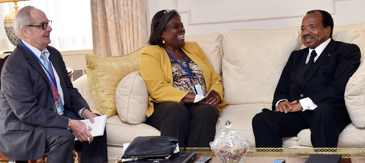 Le Président Paul BIYA reçoit la Sous-Secrétaire d’Etat américaine aux affaires africaines