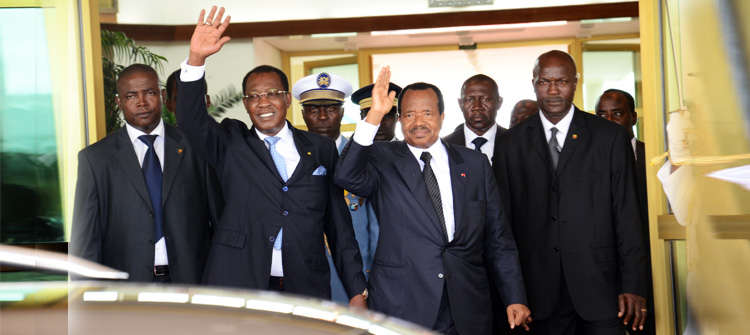 Idriss DEBY est au Cameroun