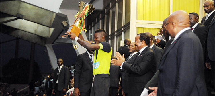 Les sportifs camerounais rendent un hommage grandiose au  Président Paul BIYA