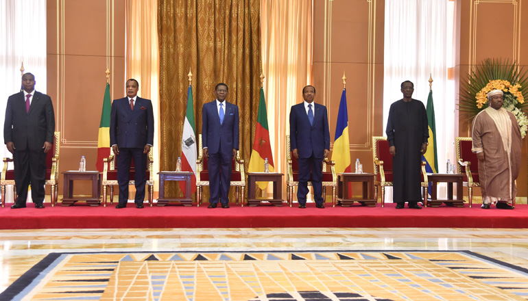 Discours d'ouverture de S.E. Paul BIYA à l’occasion du Sommet Extraordinaire des Chefs d’Etat d’Afrique Centrale sur la situation économique et monétaire de la sous-région