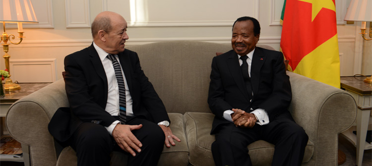 Le Président Paul BIYA a reçu en audience Jean-Yves Le Drian, Ministre français de la Défense