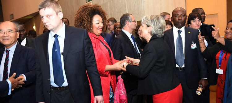 Accueil chaleureux de Madame Chantal BIYA, Ambassadrice de Bonne Volonté de l'UNESCO par Madame Irina BOKOVA, Directrice Générale de l'UNESCO