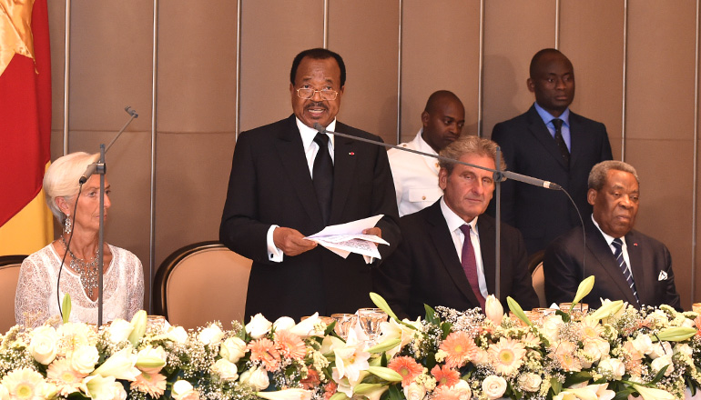   Toast de S.E.M. Paul BIYA, Président de la République du Cameroun, à l’occasion du Dîner offert en l’honneur de Madame Christine LAGARDE, Directrice Générale du FMI.